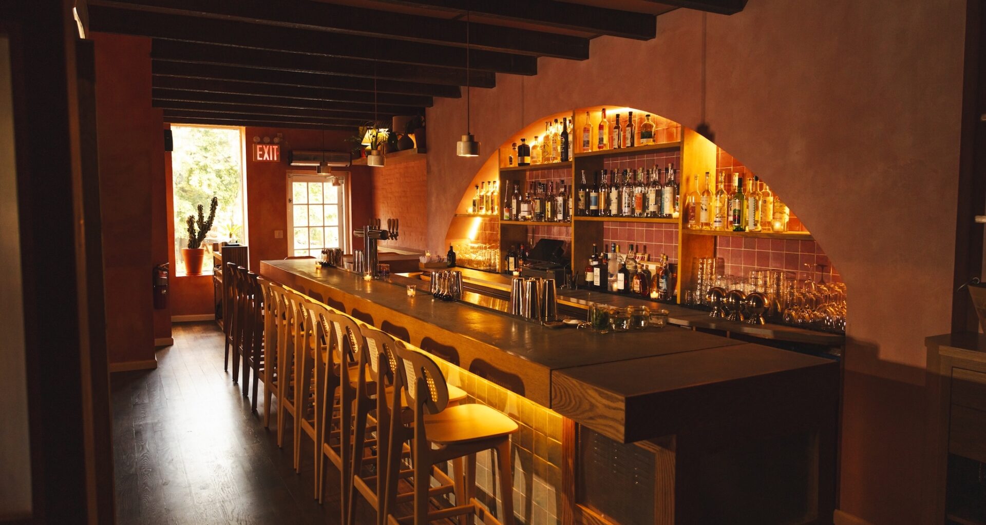 Review: Titán is a Stellar Newcomer from Two New York Powerhouses