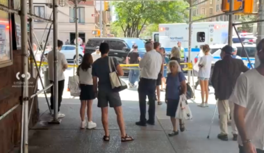 UWS stabbing: NYPD searching for suspect after 2 men stabbed on Upper West Side of NYC