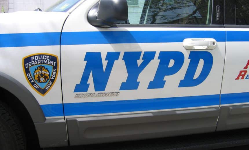 Jewish Man Wounded in Stabbing Outside New York City Synagogue on Tisha B'Av