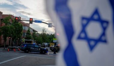 Possible 'antisemitic stabbing' on Manhattan's Upper West Side leaves 2 wounded