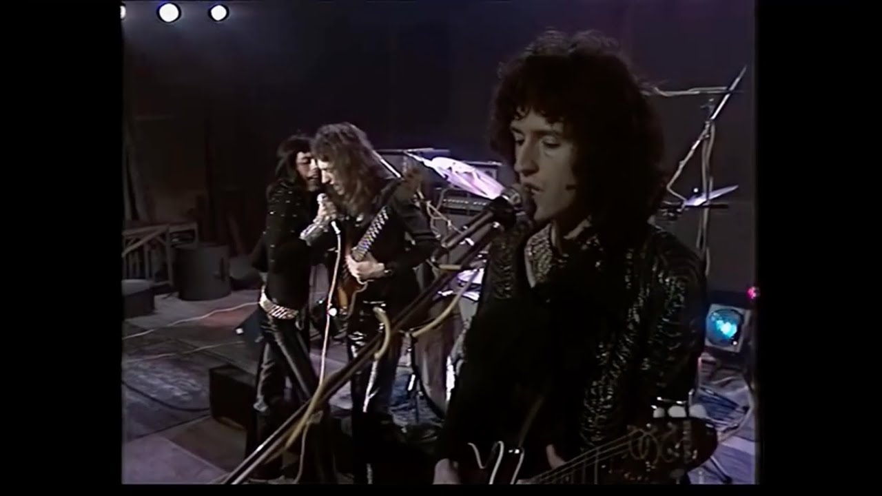 Queen - Liar (1973 Promo video) - YouTube