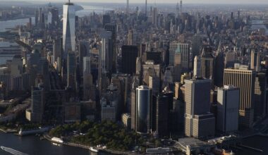 NYC halts construction at 222 Broadway office-to-residence tower