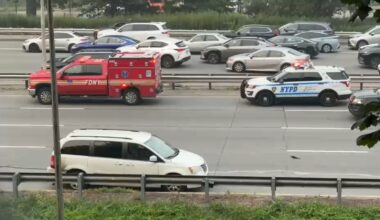 2 killed after scooter crash on Grand Central Parkway in Queens, police say