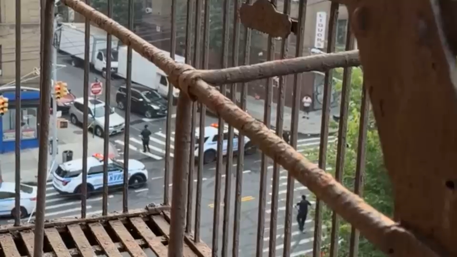 20-year-old man injured in University Heights, Bronx shooting; gunman flees in blue Honda