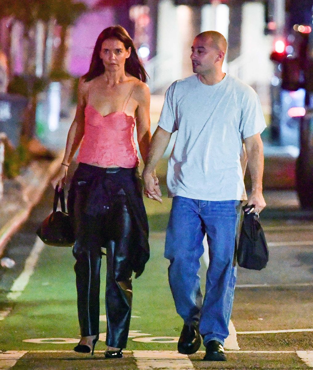 Katie Holmes and Jason Bard Yarmosky enjoyed a rare hand-in-hand date night in New York City.
