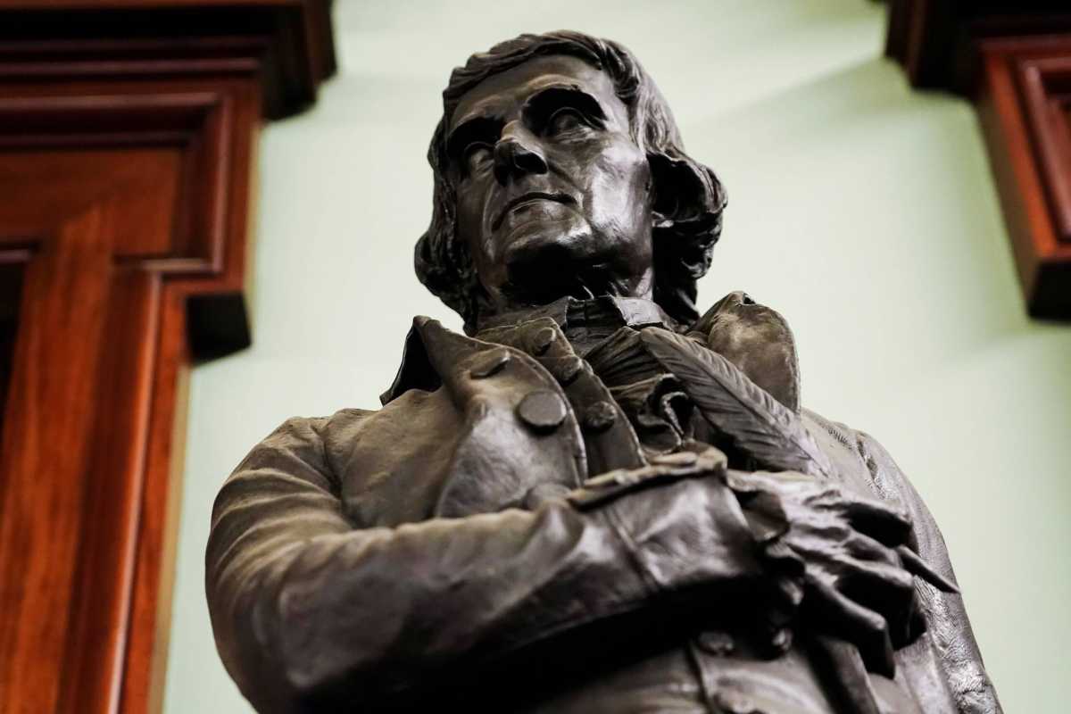 Historic Thomas Jefferson statue on loan from NYC damaged during New York Historical move