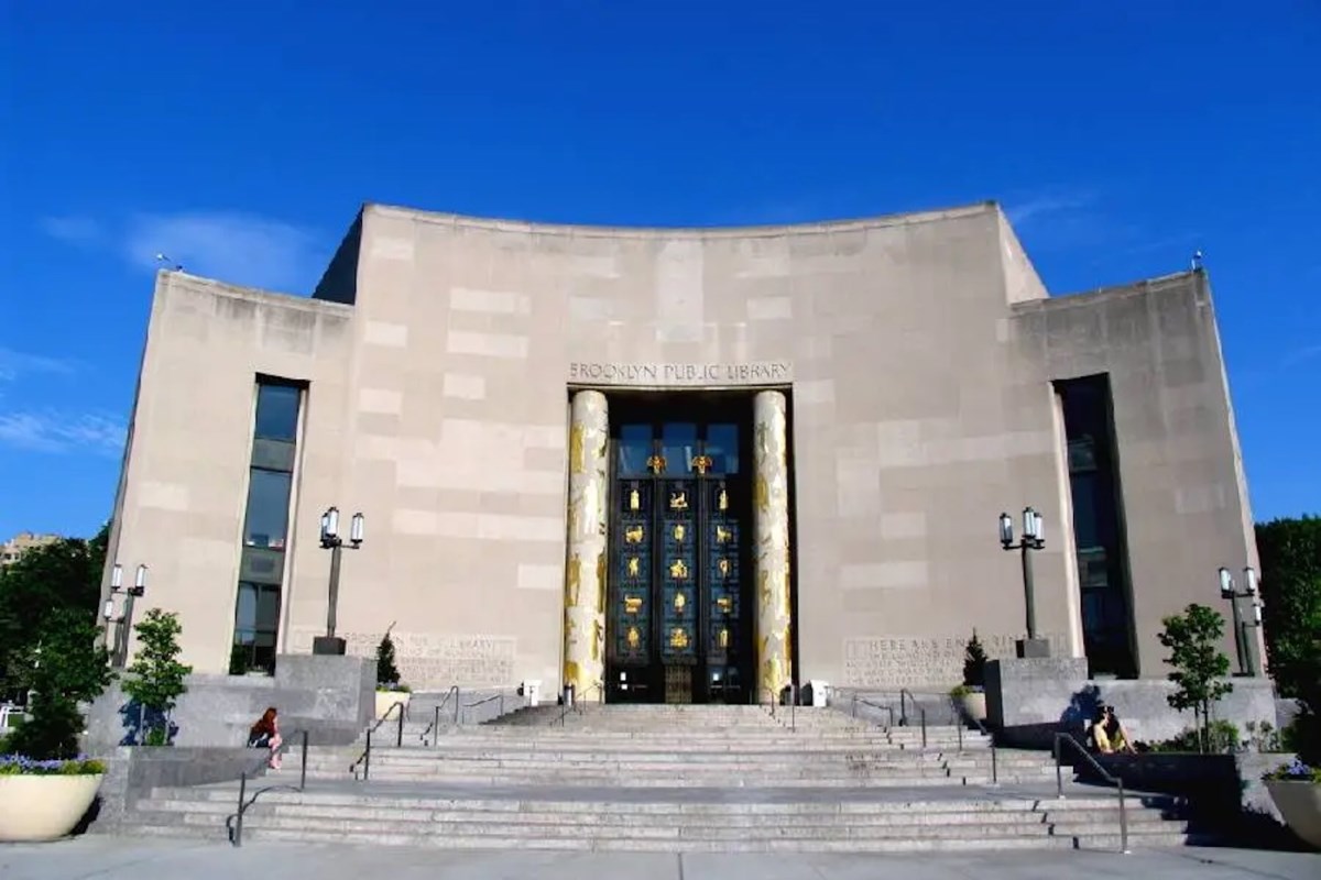 Grant For Immigrants and Teens Awarded to Brooklyn Public Library