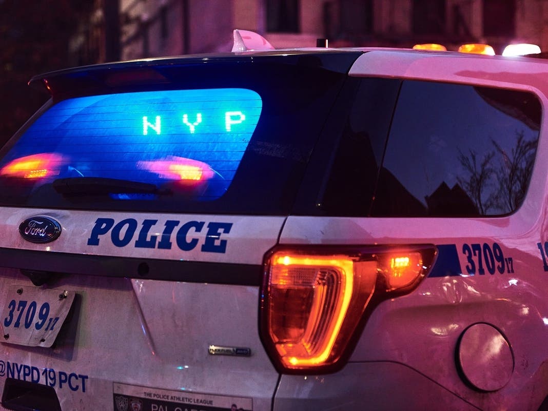 Man Stabbed During Brooklyn Robbery: Police
