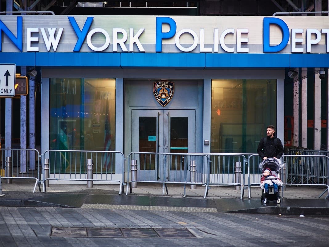 NYC Deputy Sheriffs Win Retroactive Raise. Here's How Much It Could Add To Payroll