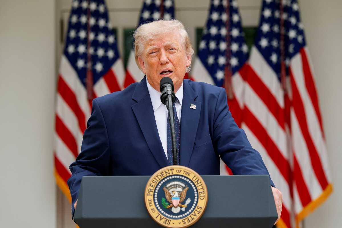 ‘Stealing people’s money’: NYC immigrant advocates say there’s no legal justification for Trump admin’s potential $100K bond on green cards