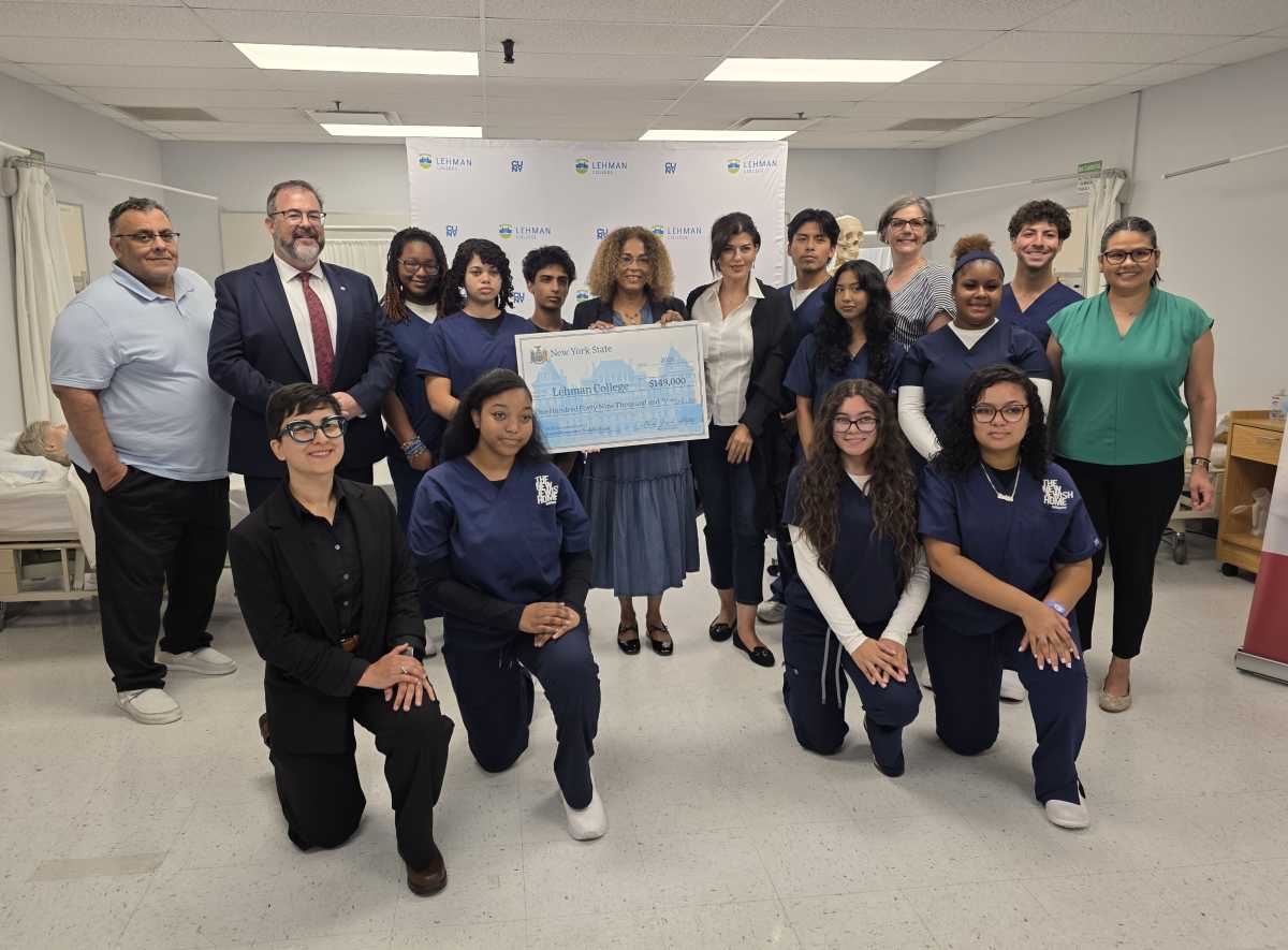 Assembly Member Yudelka Tapia secures $149K for Lehman College’s CNA training program – Bronx Times