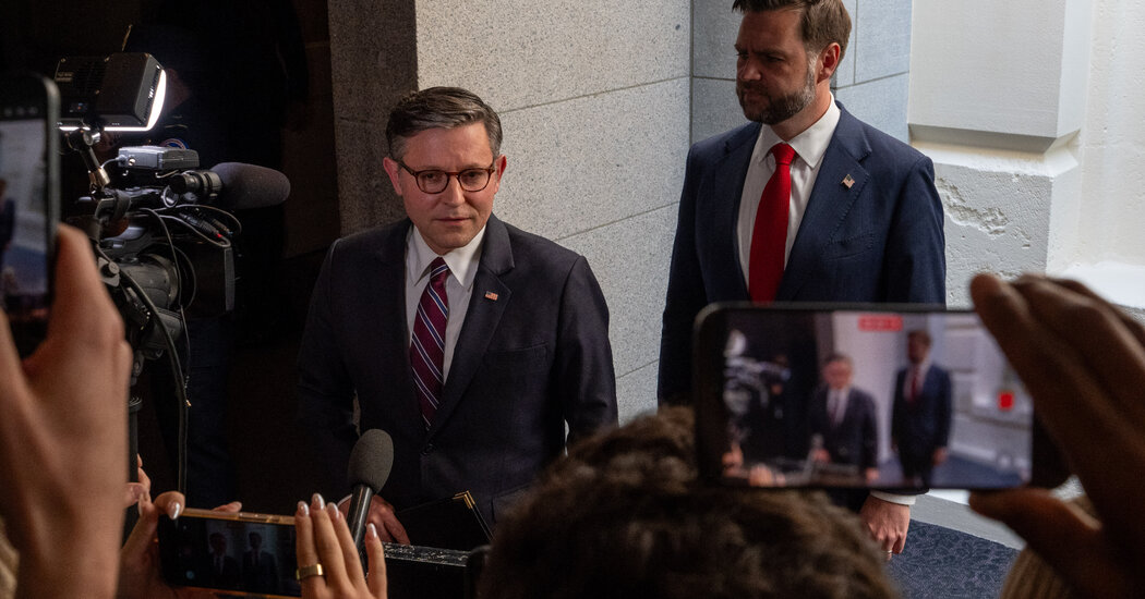 G.O.P. Boxed In on Iran War as Trump Sidelines Congress
