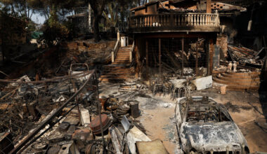 Massive Wildfires Draw Close to Madrid