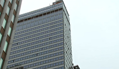 Manhattan high rise evacuated after reports of falling bricks and buckling columns