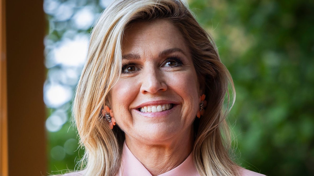 Queen Máxima's emerald jewels steal the show in a vibrant green fringe dress during royal engagement