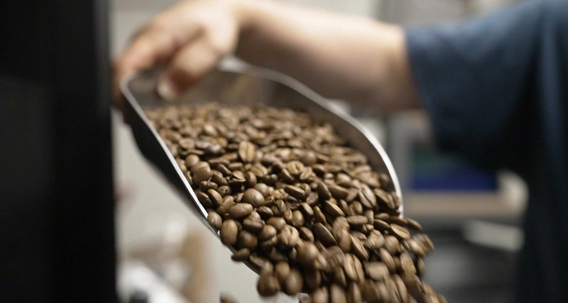 News 12 | Bronx | Made In The Bronx Bronx Roasting Company Brings Locally Roasted Coffee To City Island