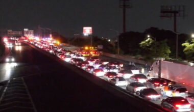 2 Killed as Bus Flips Into Traffic on Long Island Expressway