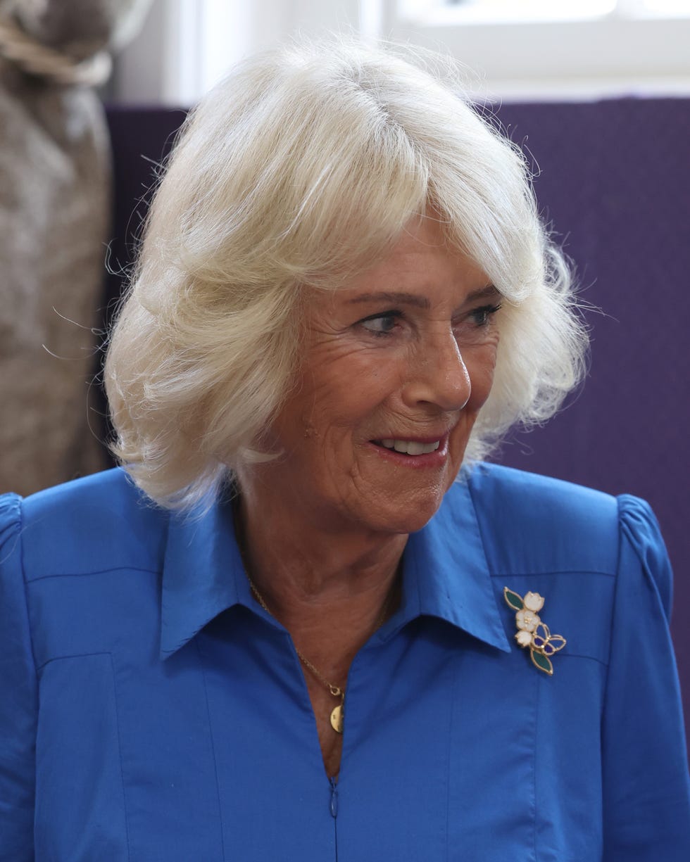 queen camilla glowing makeup finish
