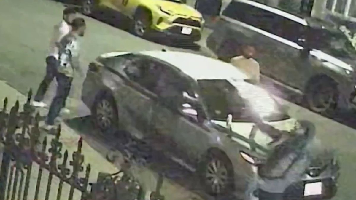 Man accused of hurling molotov cocktails at two houses of worship in Queens – NBC New York