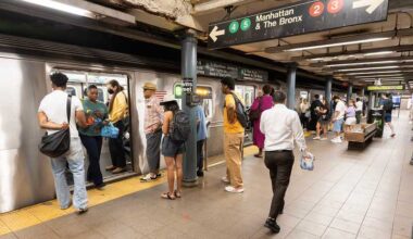 MTA aims to speed up service, reduce rider delays by clearing ‘bottlenecks’ in Brooklyn subways