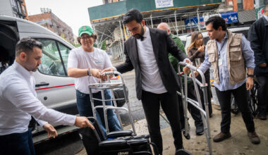 Mayor Mamdani visits a donation drop-off site for Venezuela earthquake relief. Credit: Ed Reed/Mayoral Photography Office.