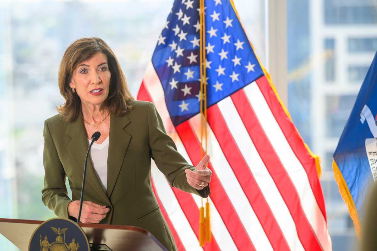 New York pauses permits for largest data centers while Hochul weighs broader bill