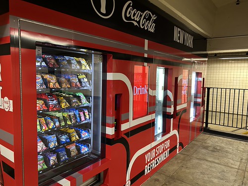 MTA Brings Vending Machines to Former Retail Spaces
