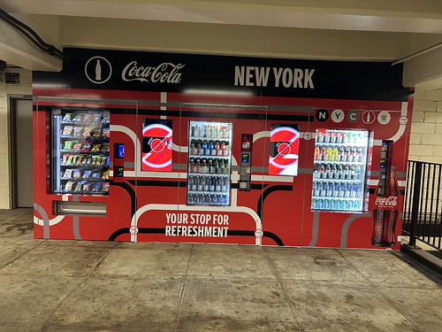 MTA Brings Vending Machines to Former Retail Spaces