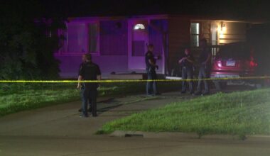 Man stabs domestic partner in Brooklyn Park; both hospitalized, police say