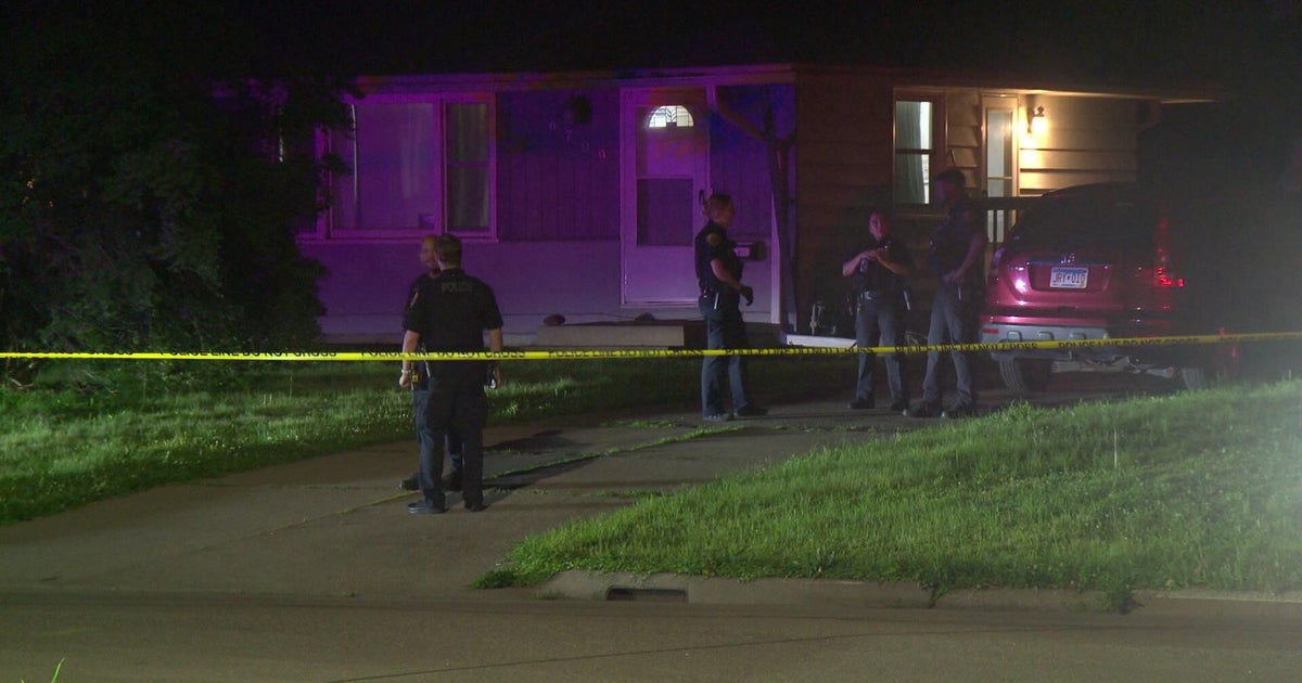 Man stabs domestic partner in Brooklyn Park; both hospitalized, police say