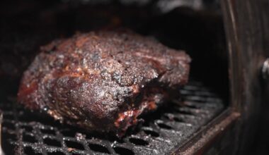 News 12 | Bronx | Road Trip Close To Home Its All About The Bark At Bark Bbq In Bushwick