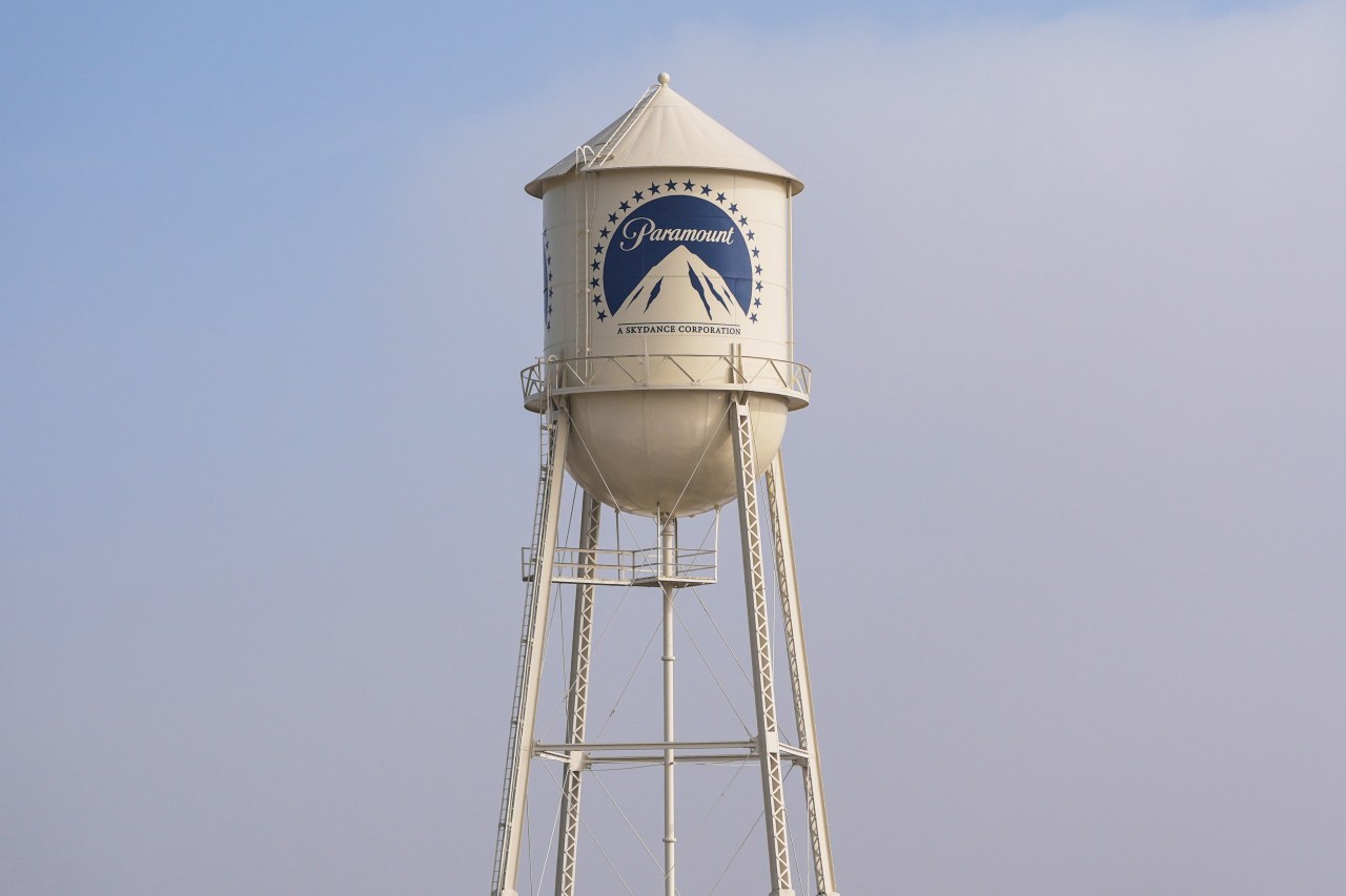 James: Judge pauses Paramount/Warner merger