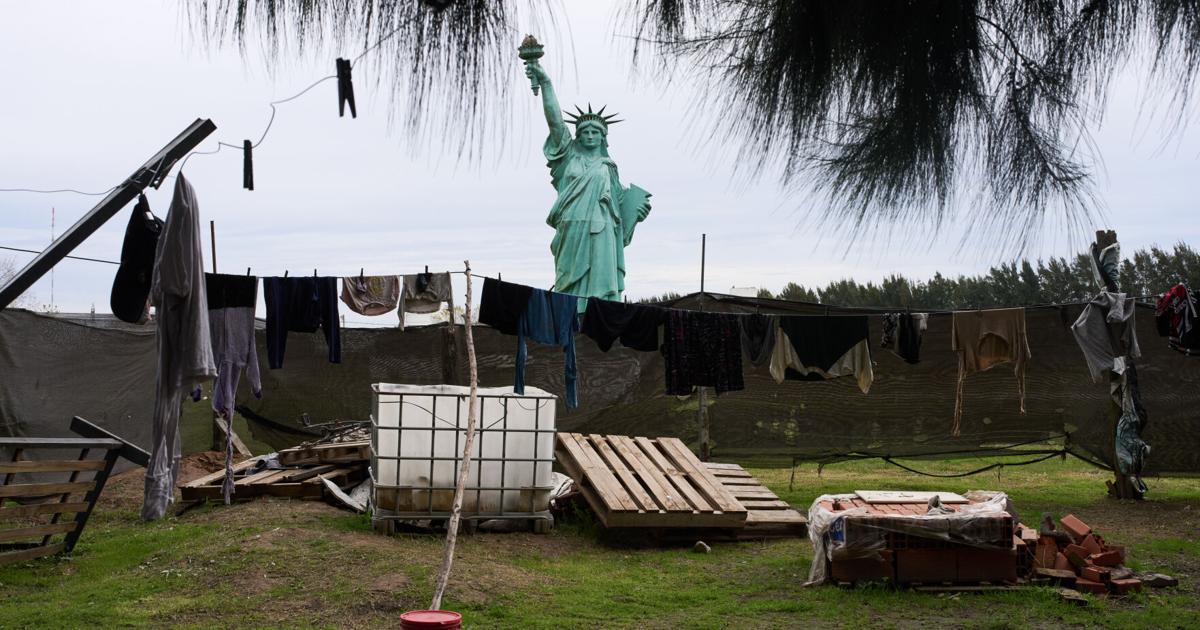 Photos of enduring American symbols across the globe as US turns 250 | Wire