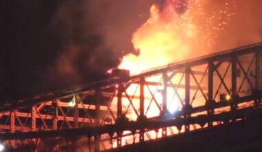 Fire breaks out on Brooklyn Bridge during fireworks show | National News