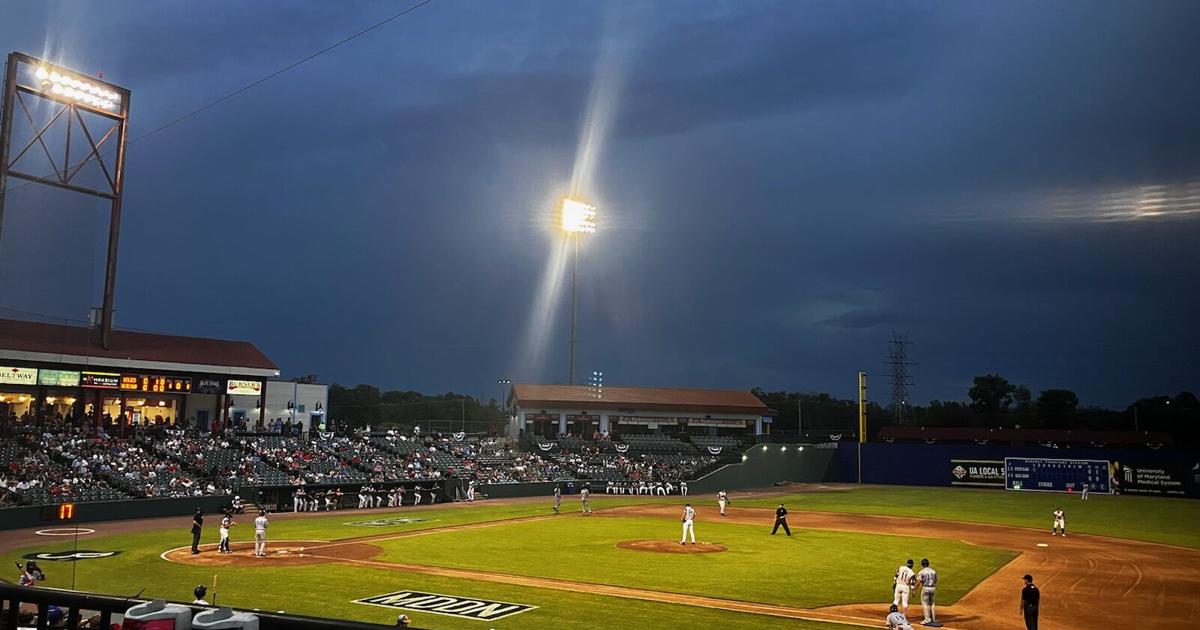 Blue Crabs, with fireworks, clinch first half division title | Regional