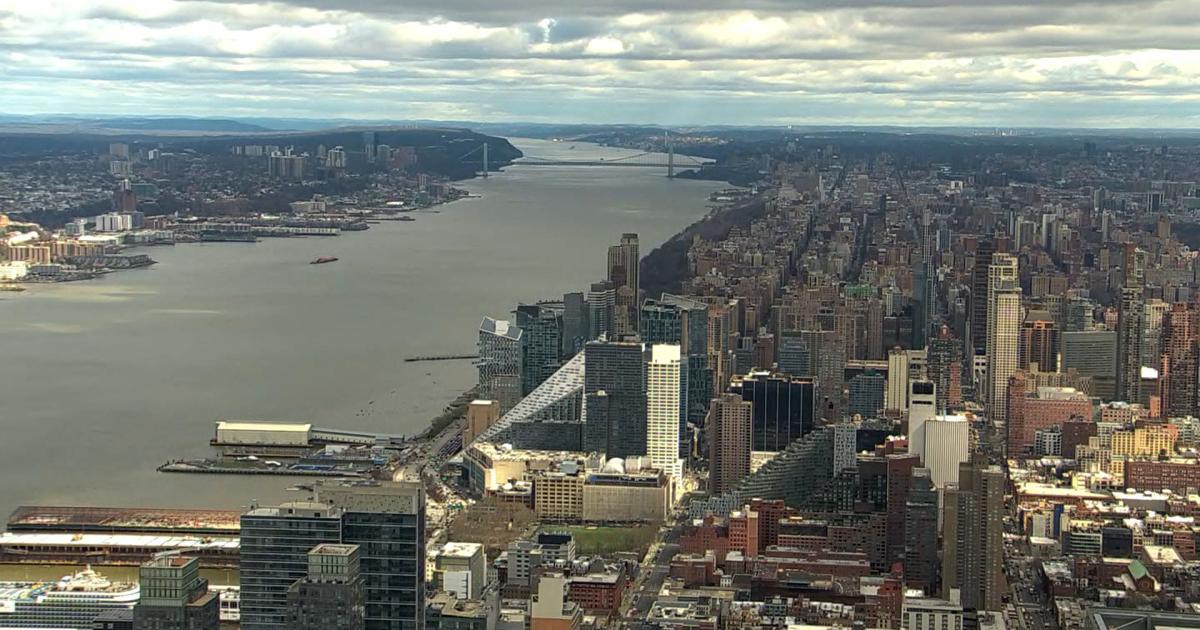 Two men stabbed in broad daylight on New York City streets, police say | Nation & World News