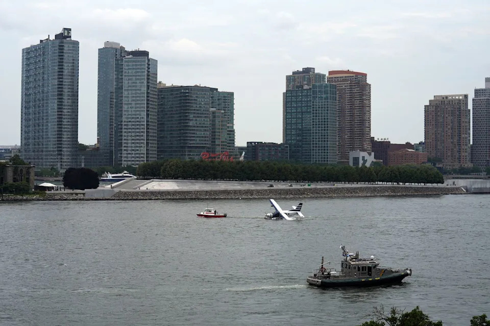 The aftermath of a seaplane crash in New York City's East River on July 5, 2026Credit: Ryan Murphy/Getty
