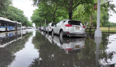 News 12 | Bronx | Flooded Sidewalk In Pelham Parkway Raises Safety Concerns For Pedestrians