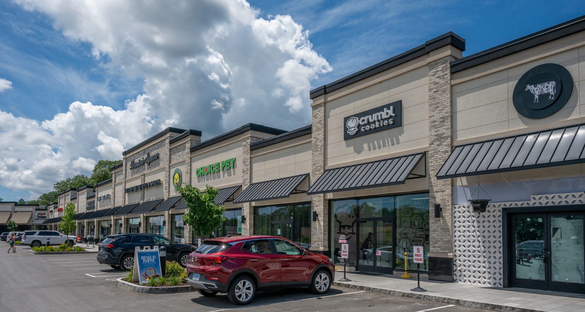 Manhattan REIT pays $30.5M for 56K-sq.-ft. CT shopping center