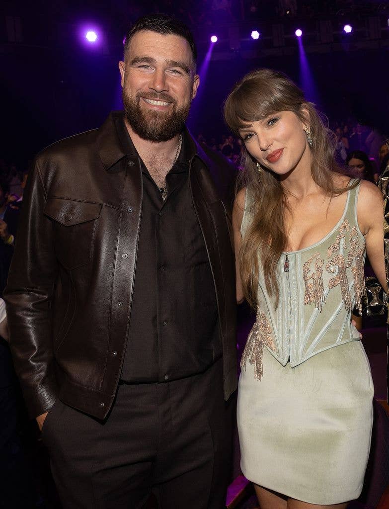 Taylor and Travis invited many famous friends to their special day 