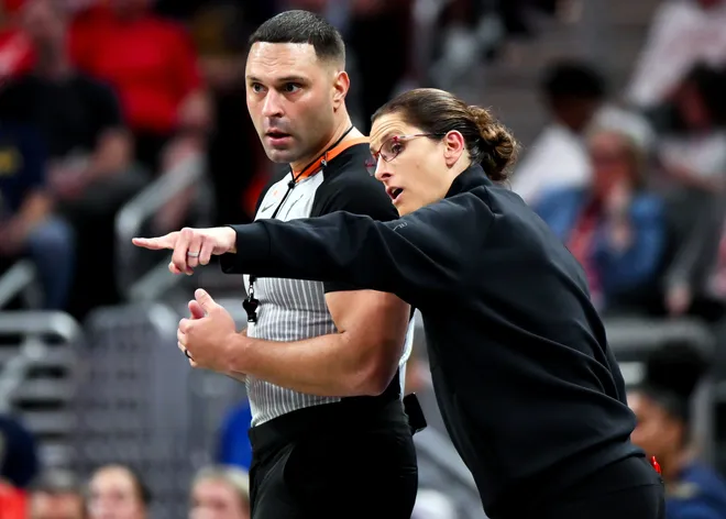 INDIANAPOLIS, INDIANA - JULY 18: Head coach Stephanie White of the Indiana Fever talks with referee Ryan Sassano against the New York Liberty during the second half at Gainbridge Fieldhouse on July 18, 2026, in Indianapolis, Indiana. NOTE TO USER: User expressly acknowledges and agrees that, by downloading and or using this photograph, User is consenting to the terms and conditions of the Getty Images License Agreement. (Photo by Bobby Goddin/Getty Images)