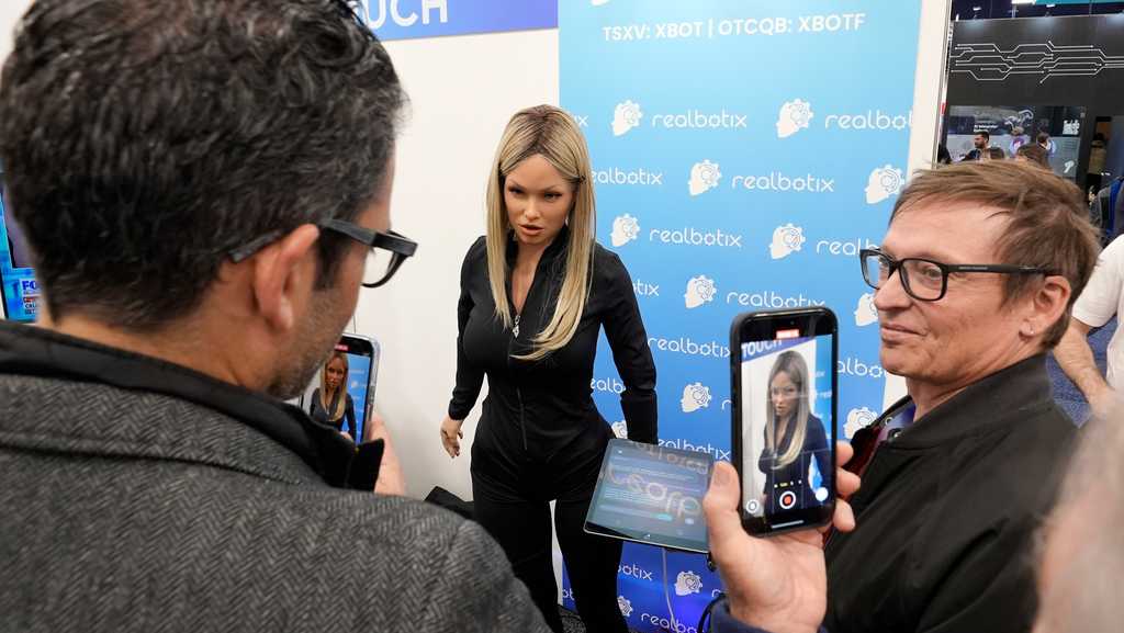 New York school pauses plan to deploy humanlike AI robot teacher