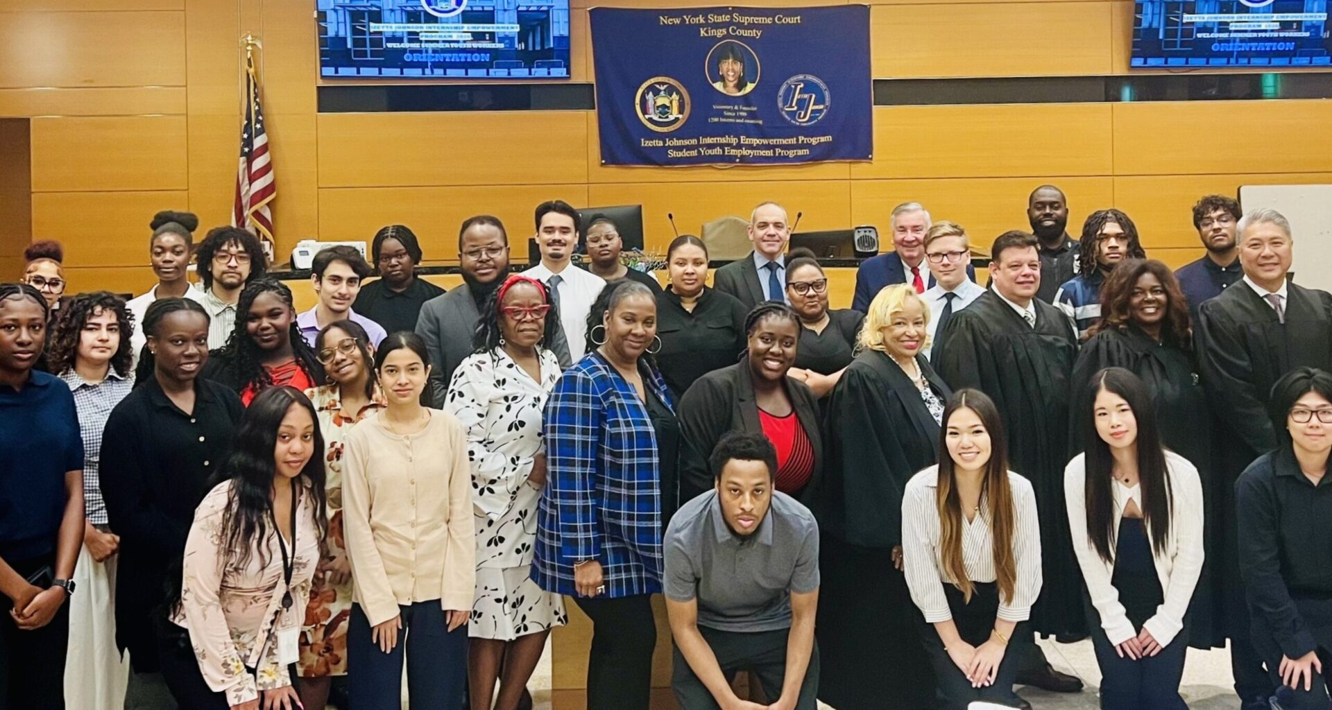 Members of the Izetta Johnson Summer Youth Employment Program Committee, interns and judges of the Unified Court System. Photo: Wayne Daren Schneiderman/Brooklyn Eagle