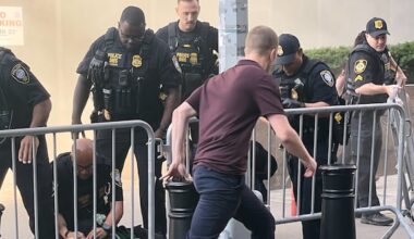 Anti-ICE rioter taken into custody following explosion at NYC Federal Plaza – Deseret News