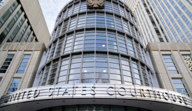 The U.S. federal courthouse in Brooklyn. Photo: John Minchillo/AP, File