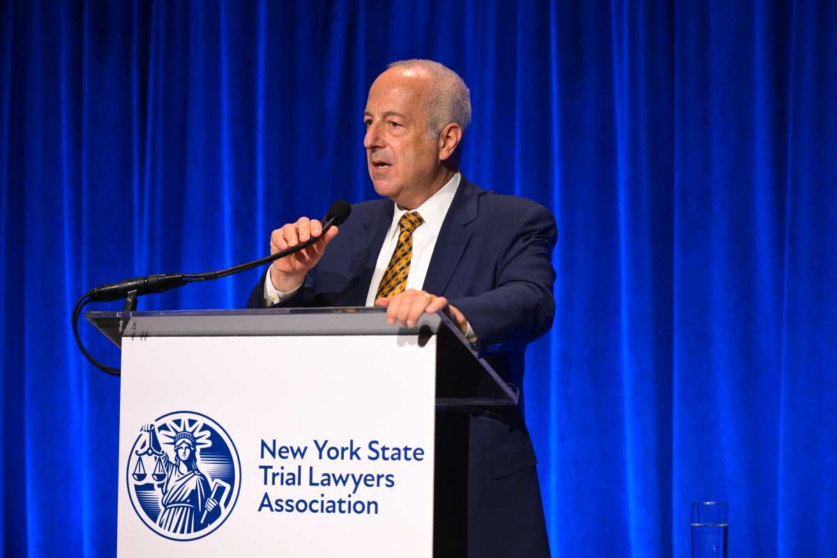 NYS Trial Lawyers Association president addresses Hochul’s auto insurance reforms during annual gala