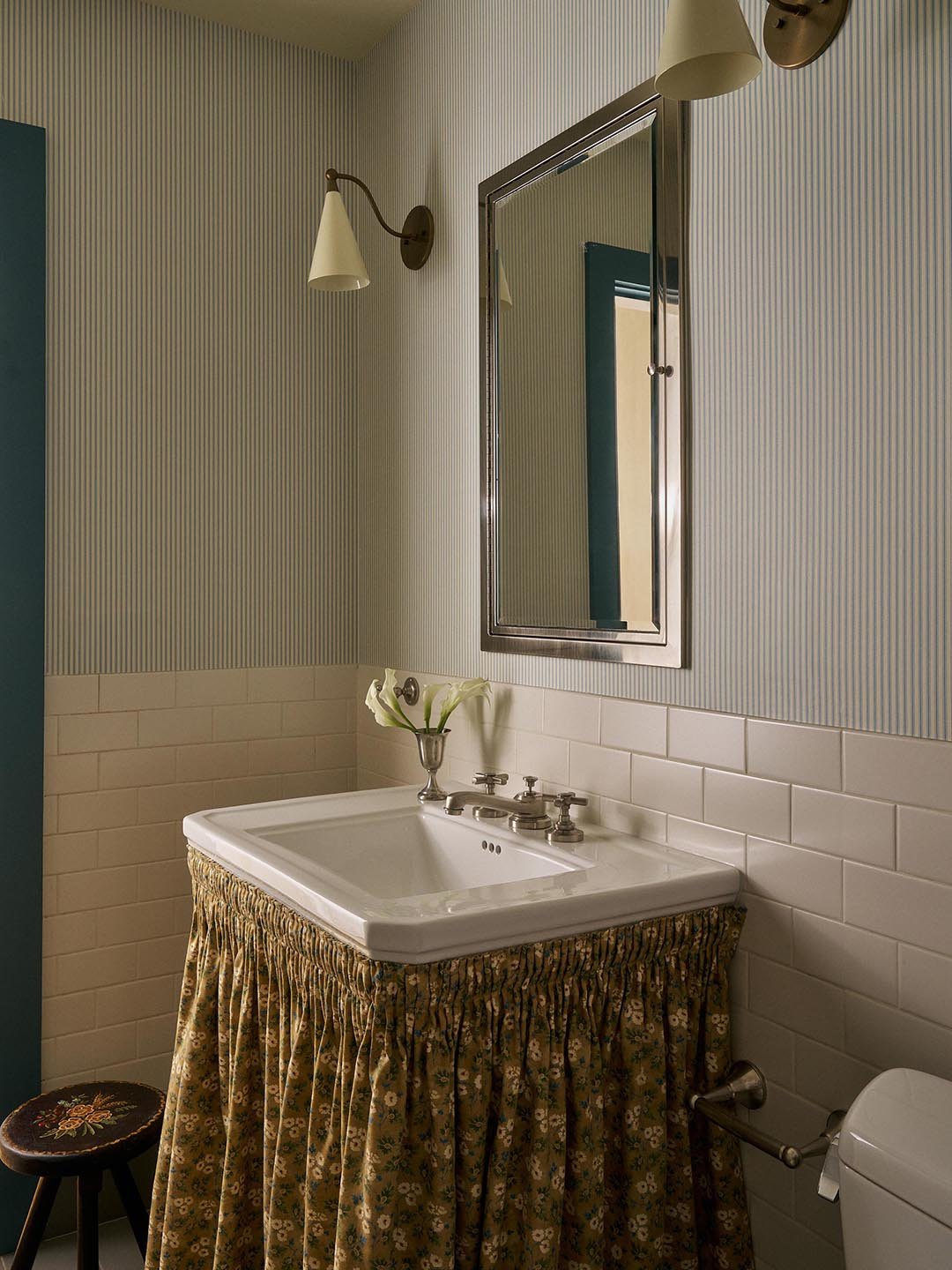 wallpapered bathroom