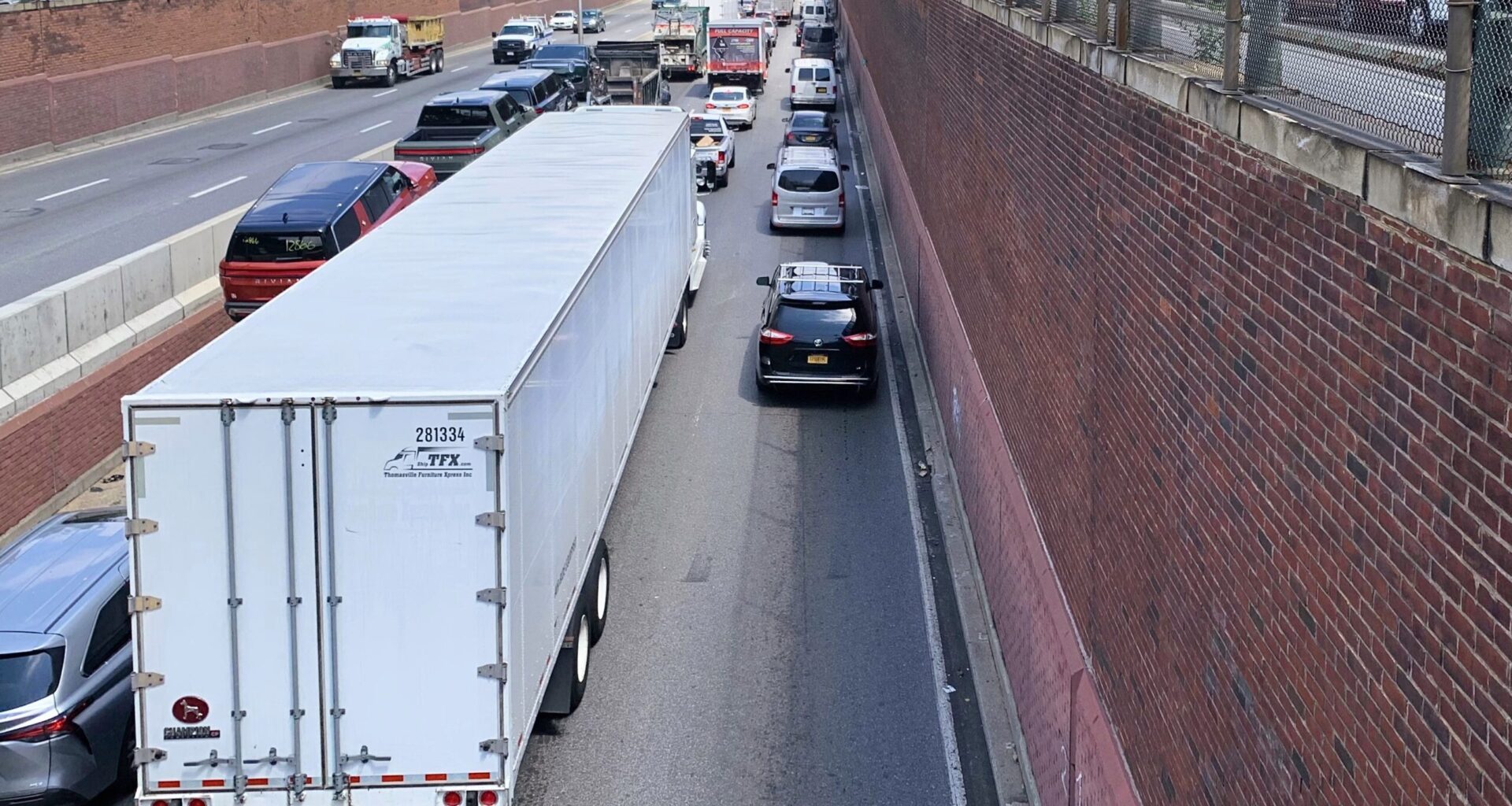 The BQE Environmental Justice Coalition is pushing to reunite communities long divided by the BQE, like Cobble Hill, shown here. Photo: Mary Frost, Brooklyn Eagle