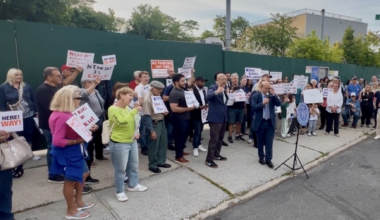 Queens pol wants Hochul to pass moratorium on battery storage sites — Queens Daily Eagle