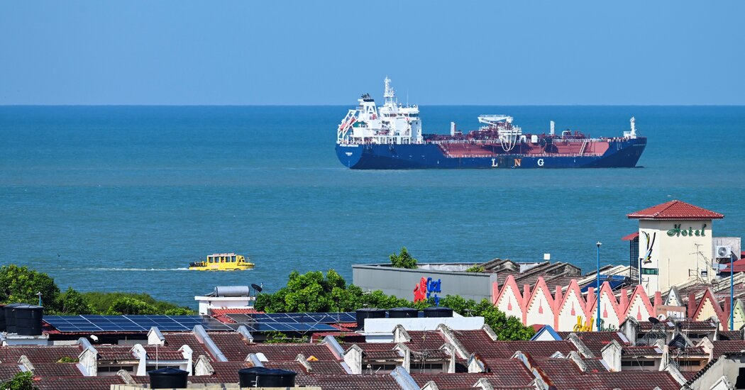 Why One Global Shipping Choke Point Isn’t a Blueprint for Another